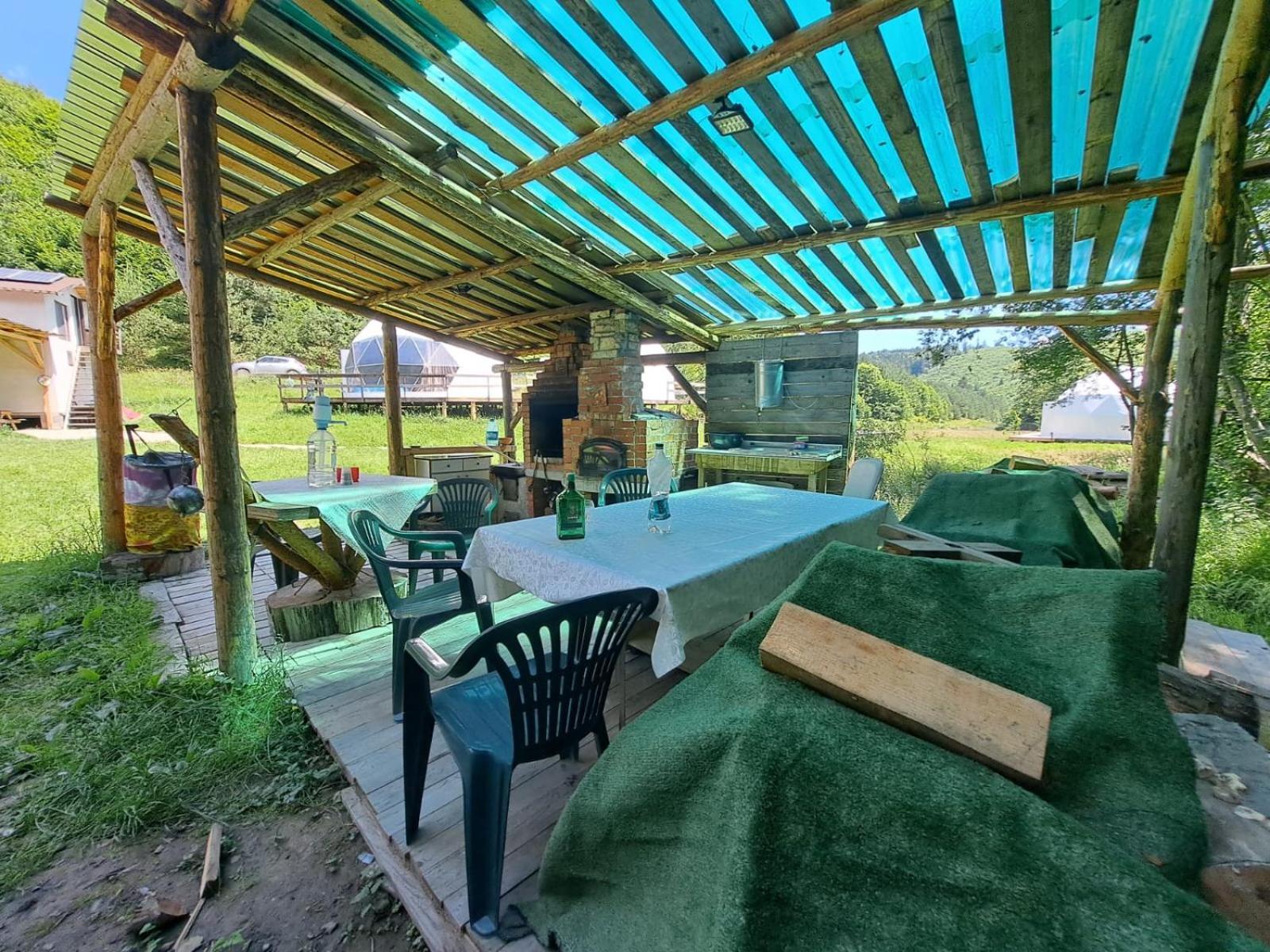 Forest Glamping Μπρασόβ Εξωτερικό φωτογραφία