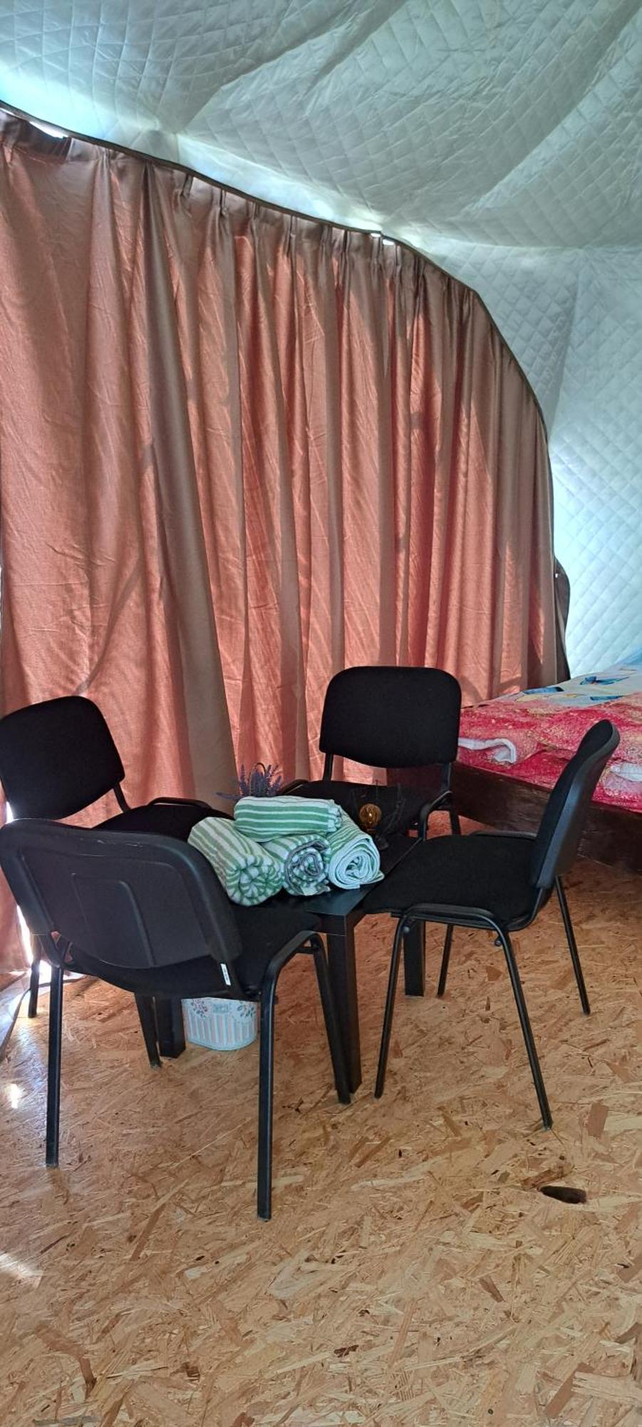 Forest Glamping Μπρασόβ Εξωτερικό φωτογραφία